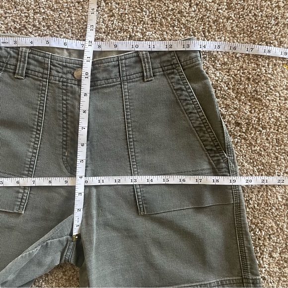 Woolrich Cotton Corduroy Shorts Women’s 4 Army Green 6” Inseam Outdoor Hiking - Picture 12 of 14